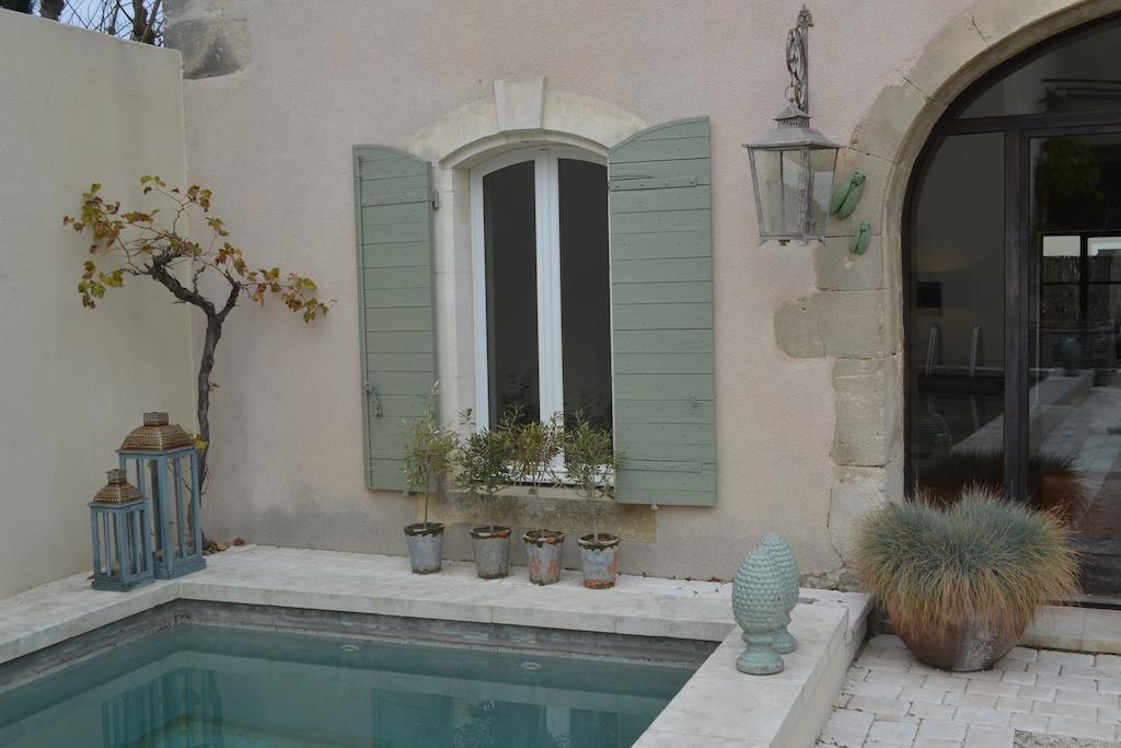 Mas A L'Improviste Bed and Breakfast Maillane Eksteriør billede